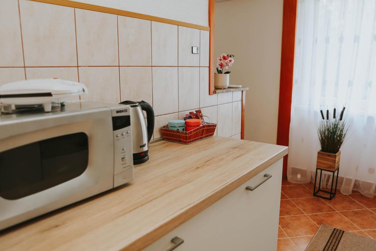 I&T Apartman Госпич Экстерьер фото